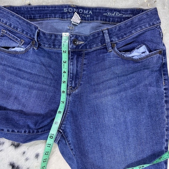 Sonoma Medium Wash Mid Rise Straight Leg Denim Jeans Size 14 - Picture 3 of 8